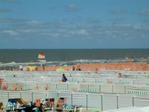 Hotel Alizee De Haan Luaran gambar