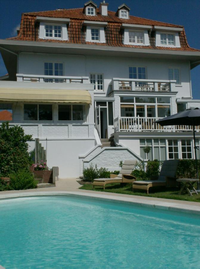 Hotel Alizee De Haan Luaran gambar
